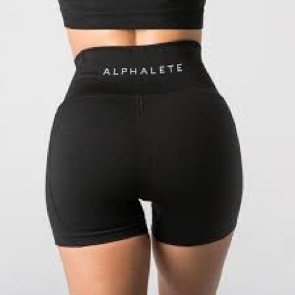 ❤️Sold ❤️Alphalete shorts